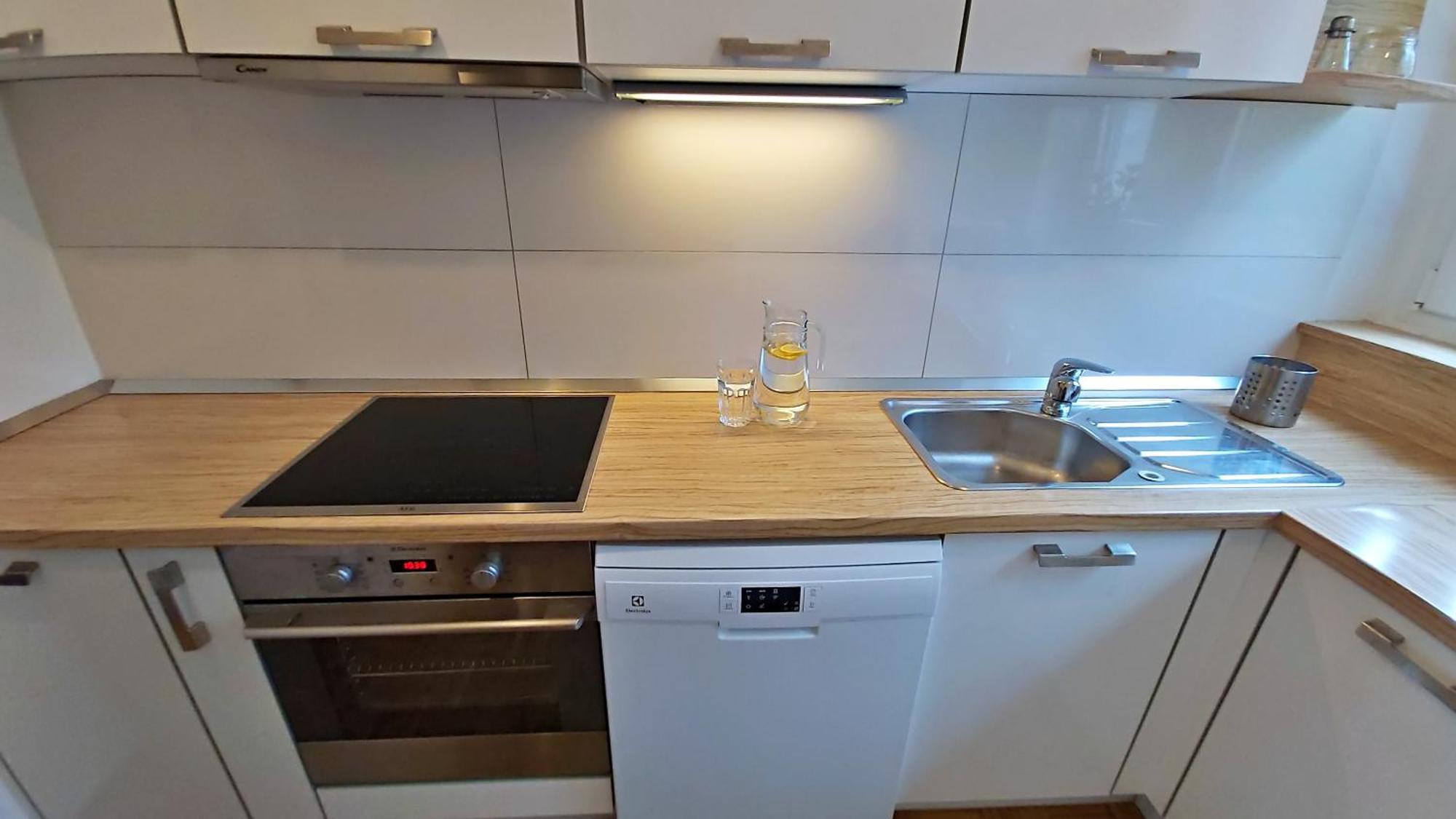 Apartment Anita Омиш Номер фото
