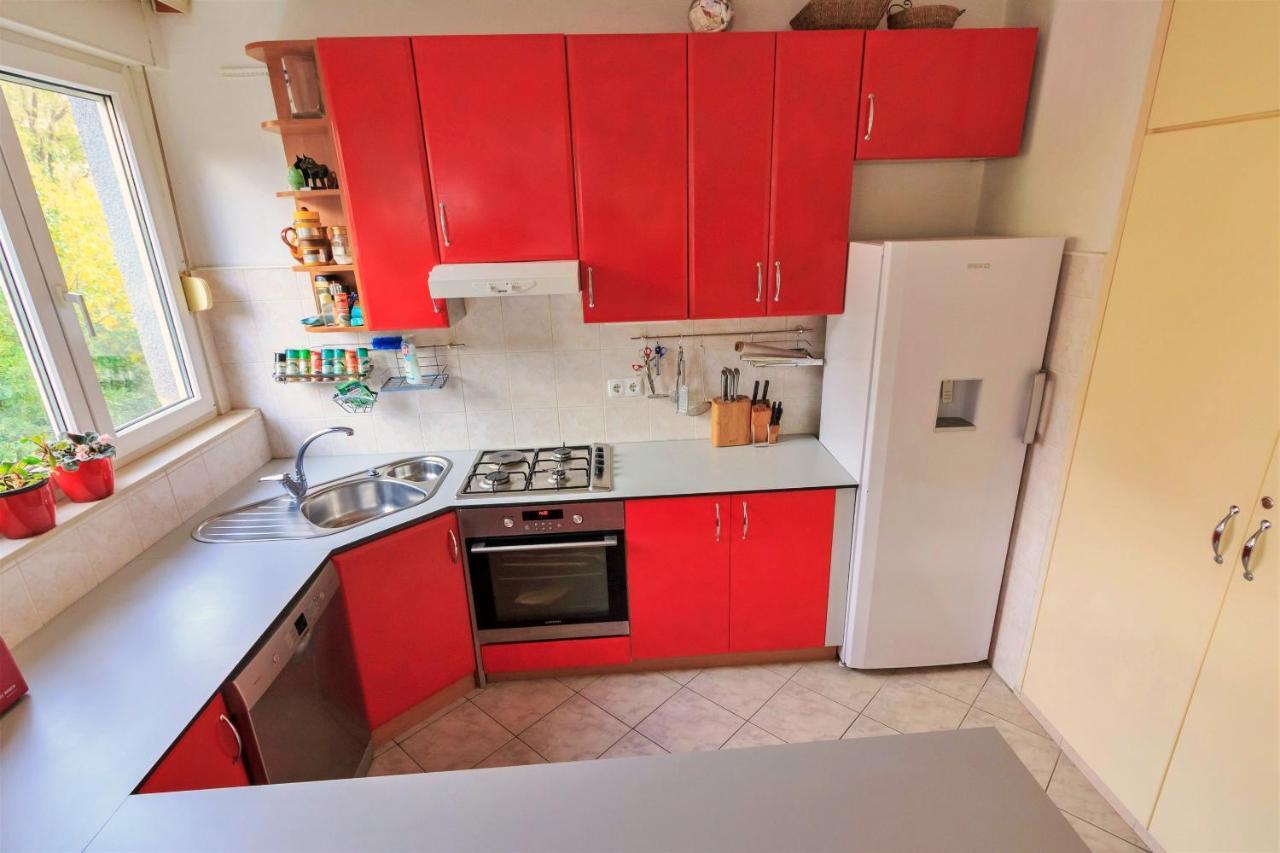 Apartment Anita Омиш Экстерьер фото
